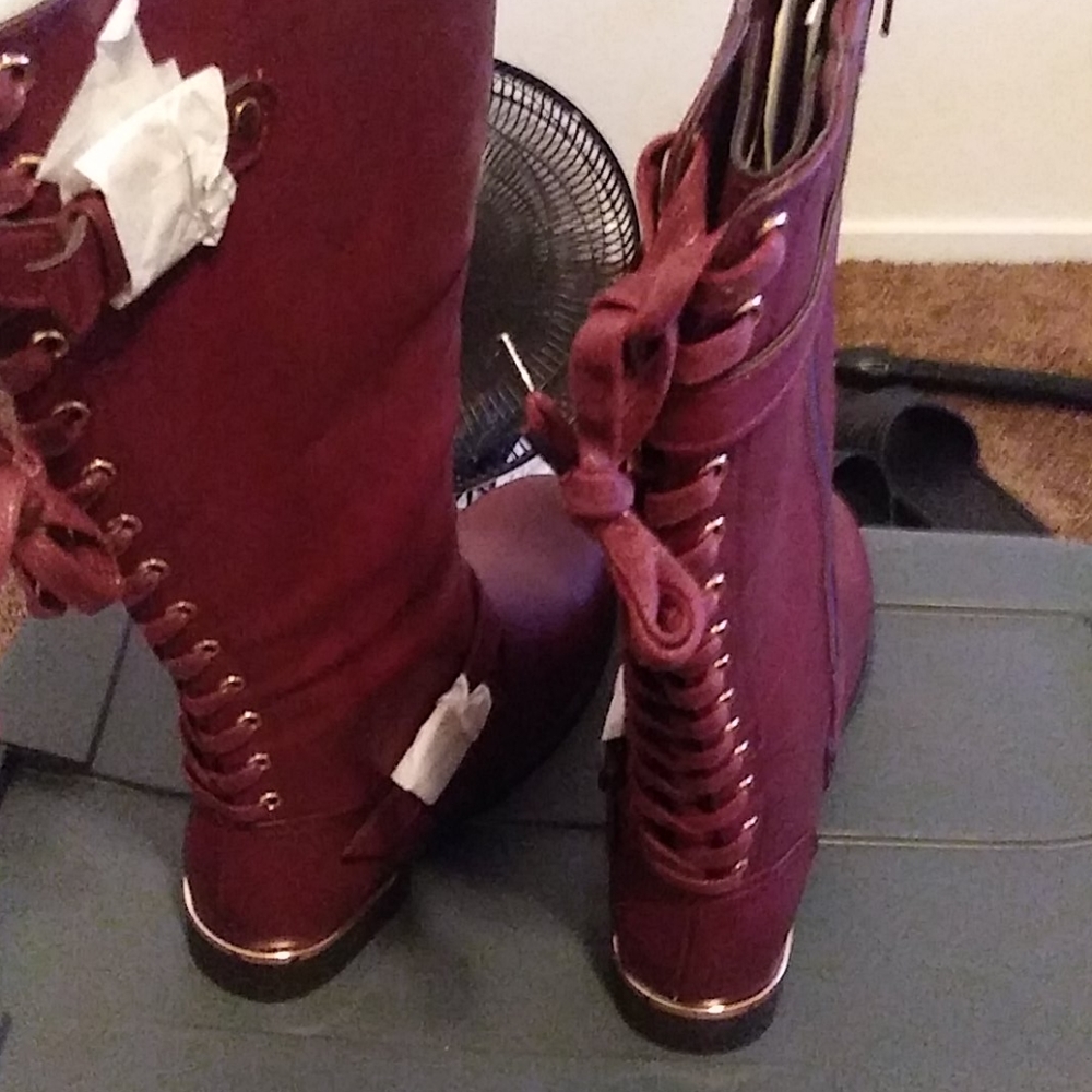 DAKOTA BURGUNDY Cloudwalkers BOOTS